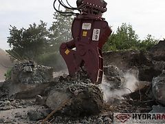 Hydraram HRP-12V Drehbarer Pulverisierer / 9 – 12 To